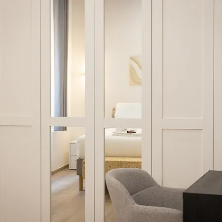 Apartamento Navona Modern By In *