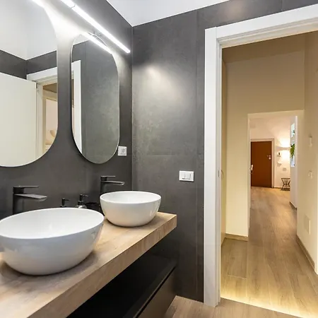 Navona Modern By In Apartamento