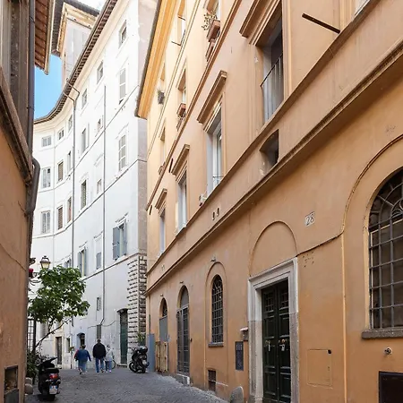 Navona Modern By In * Roma